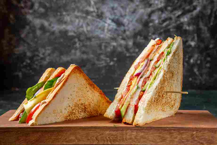 Berikut Adalah 10 Cara Bagi Generasi Sandwich Untuk Memiliki Rumah Impian