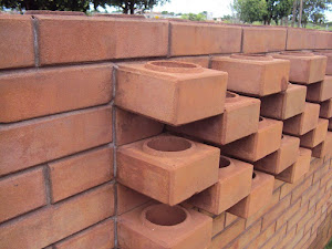 Mengatasi Backlog Perumahan dengan Teknologi Bata Interlock