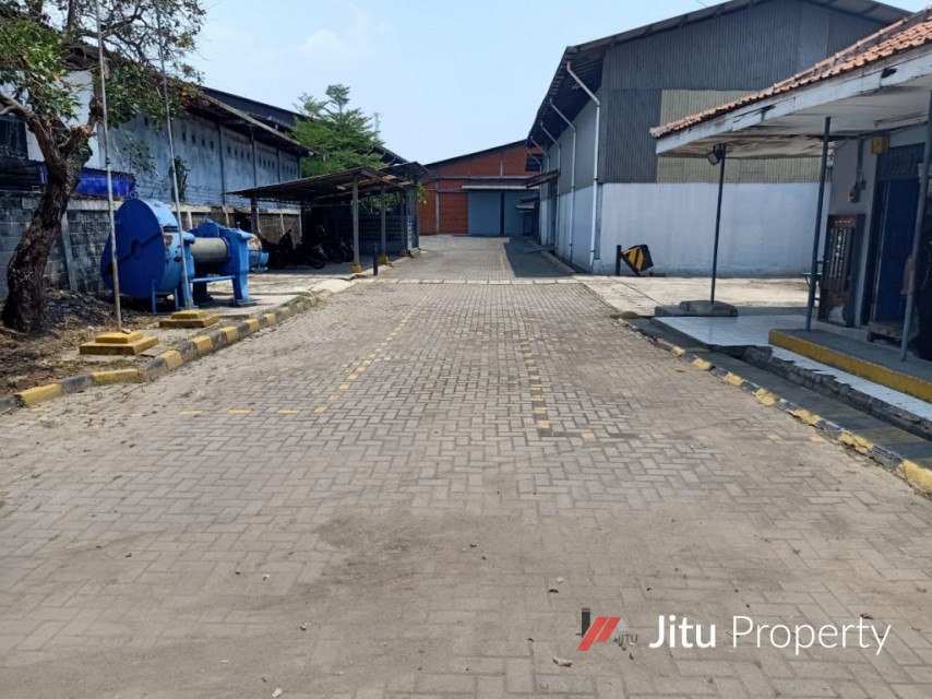 Dijual Gudang Ex Pabrik Sepatu Pasar Kemis Jitu Property